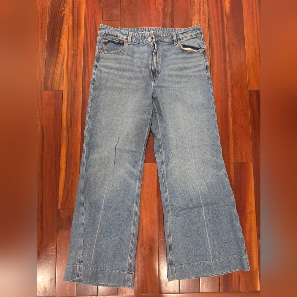 American Eagle Outfitters Medium Blue Wide-Leg Jeans - Picture 2 of 5